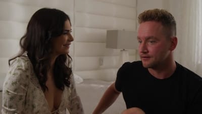 Bellesa House E259 Violet Starr And Van